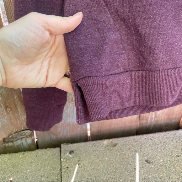 CONVERSE Women’s Purple Soft Cowl Neck Sweatshirt Size Large - Picture 5 of 9